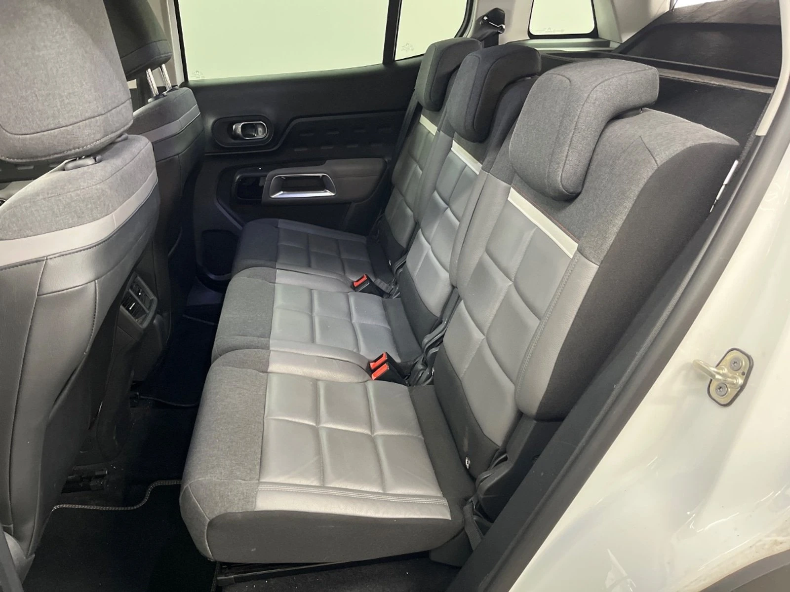 Citroen C5 Aircross, снимка 11 - Автомобили и джипове - 53975882