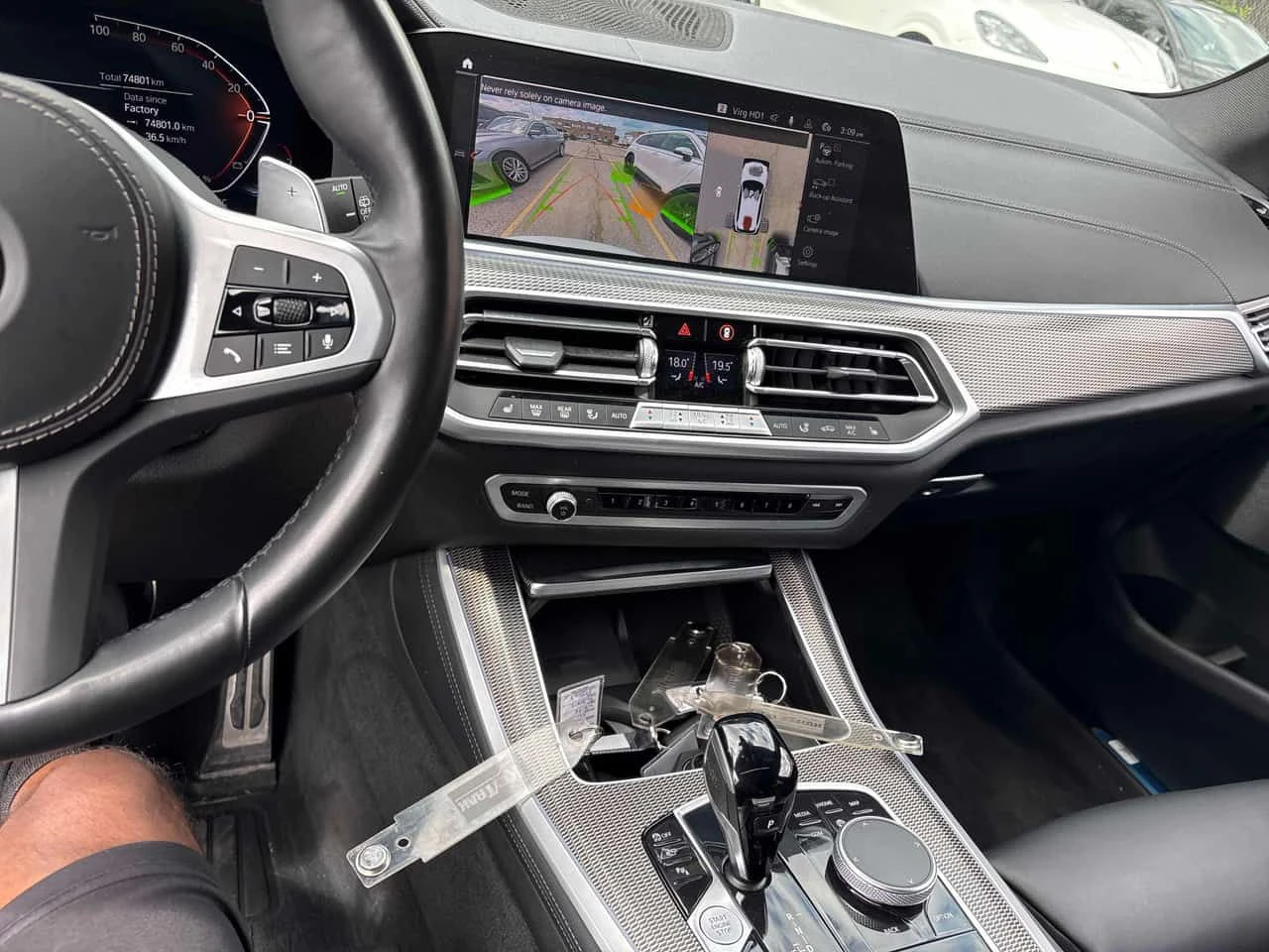 BMW X5 * xDrive40i * CARFAX * ПОДГРЕВИ * ПАНО * KEYLESS, снимка 9 - Автомобили и джипове - 54976487