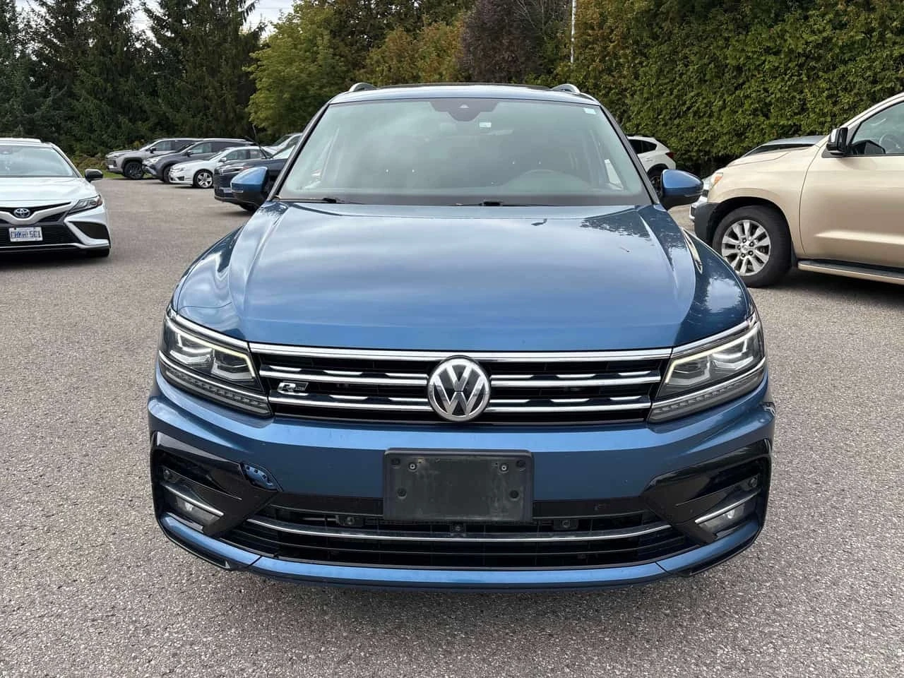 VW Tiguan * Highline * АВТОКРЕДИТ * ГЛАВНО ПРЕДСТАВИТЕЛСТВО , снимка 2 - Автомобили и джипове - 56270361