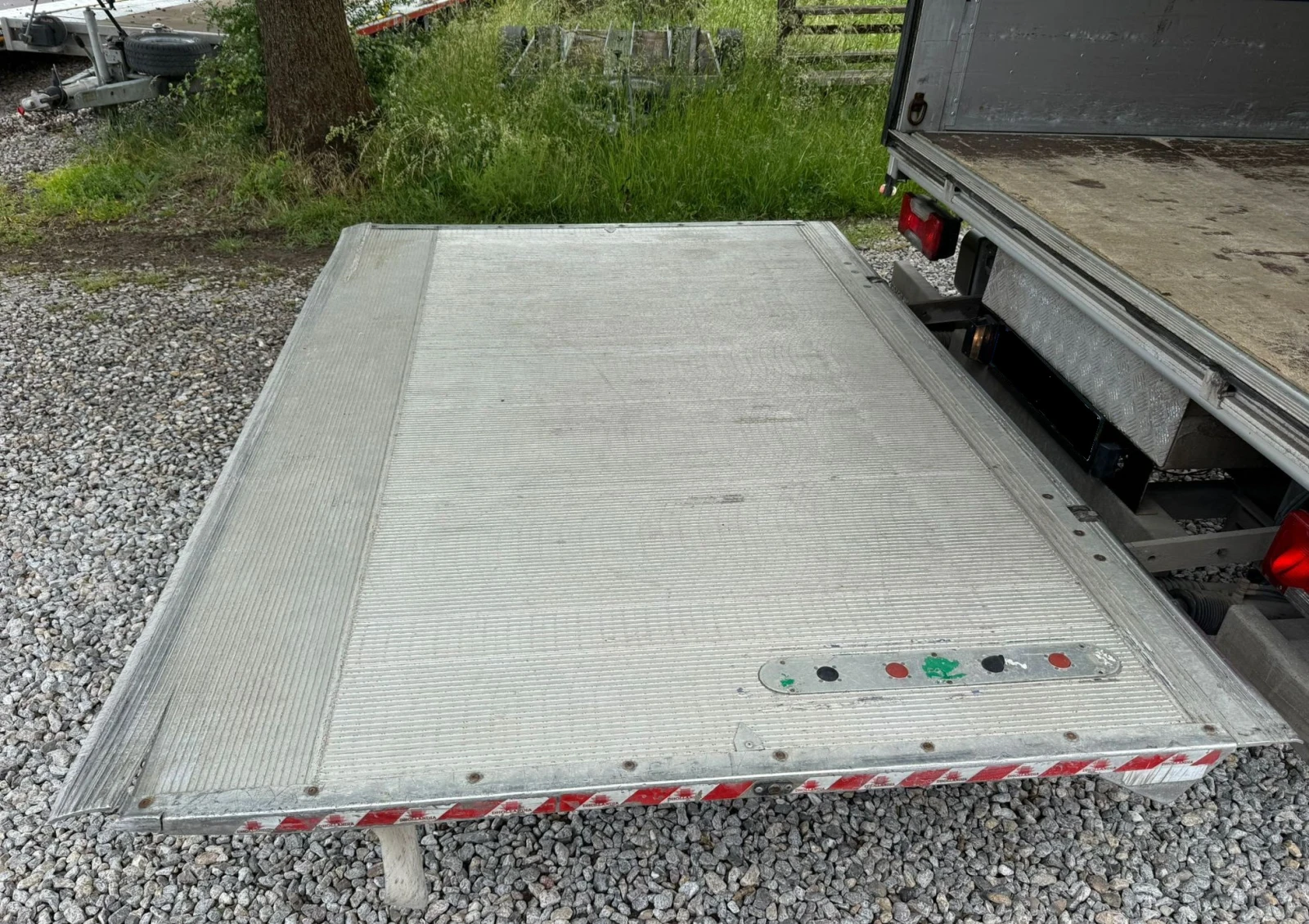 Iveco 35c18 3.0* HI-MATIC* ЩОРА+ БОРД 1000kг* 5, 20м* 3.5т N1, снимка 7 - Бусове и автобуси - 54919085