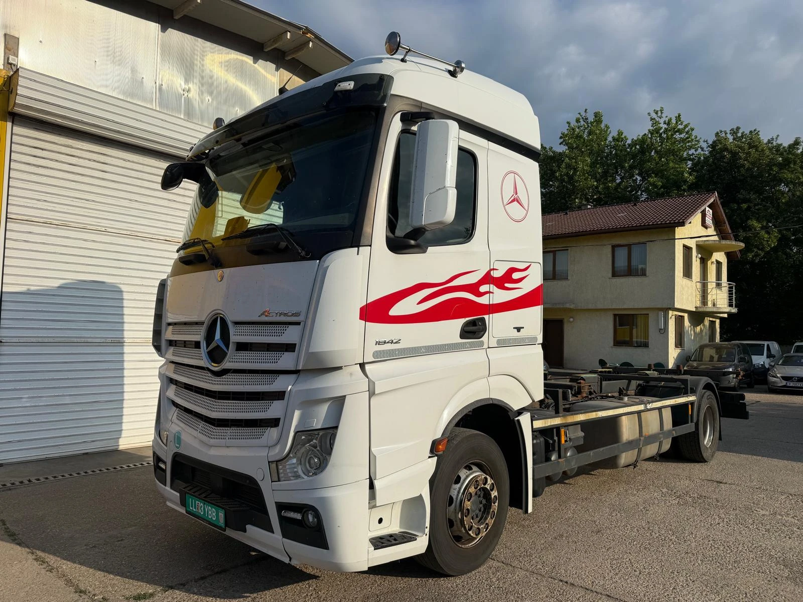 Mercedes-Benz Actros 1842