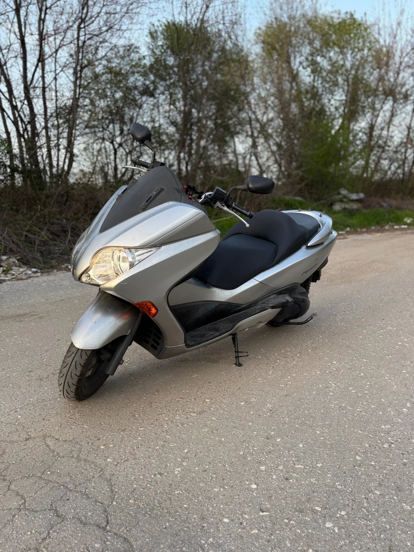Honda Forza 250 - изображение 3