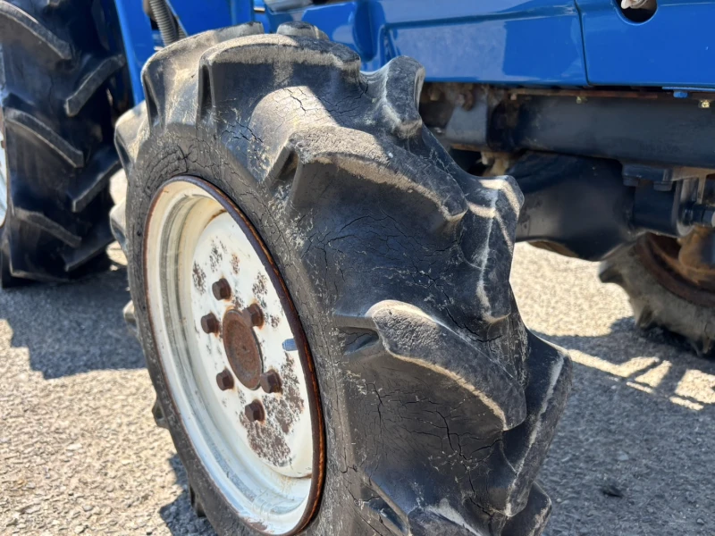 Трактор ISEKI TU1700 F/L, снимка 5 - Селскостопанска техника - 53015824