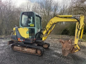 Багер Yanmar B25