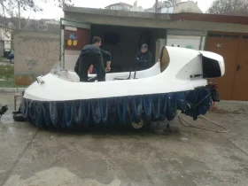 Лодка Собствено производство Neoteric Hovercraft, снимка 4