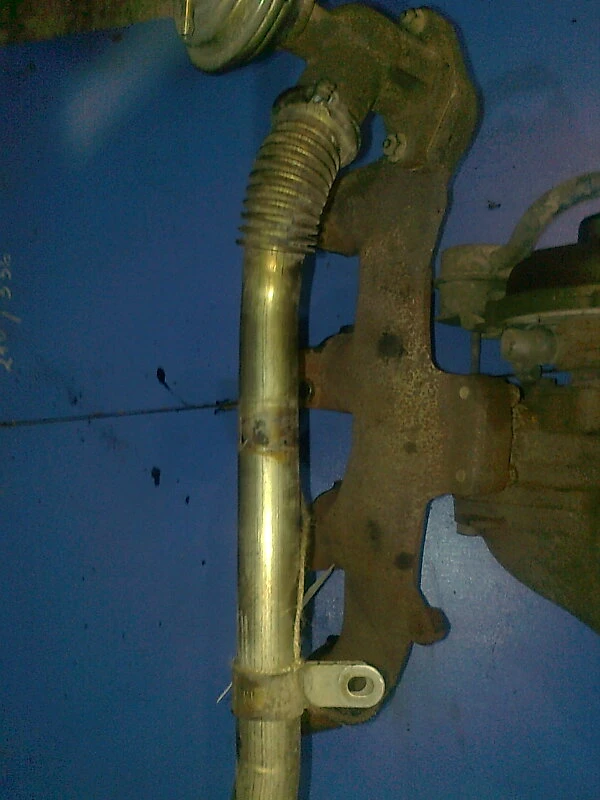 изпускателен колектор за Ситроен Берлинго 2.0hdi 