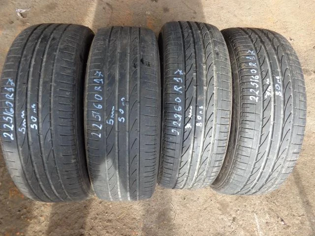 Гуми Летни 225/60R17, снимка 1 - Гуми и джанти - 20324381