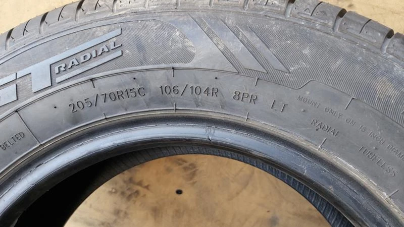 Гуми Летни 205/70R15, снимка 5 - Гуми и джанти - 27402847