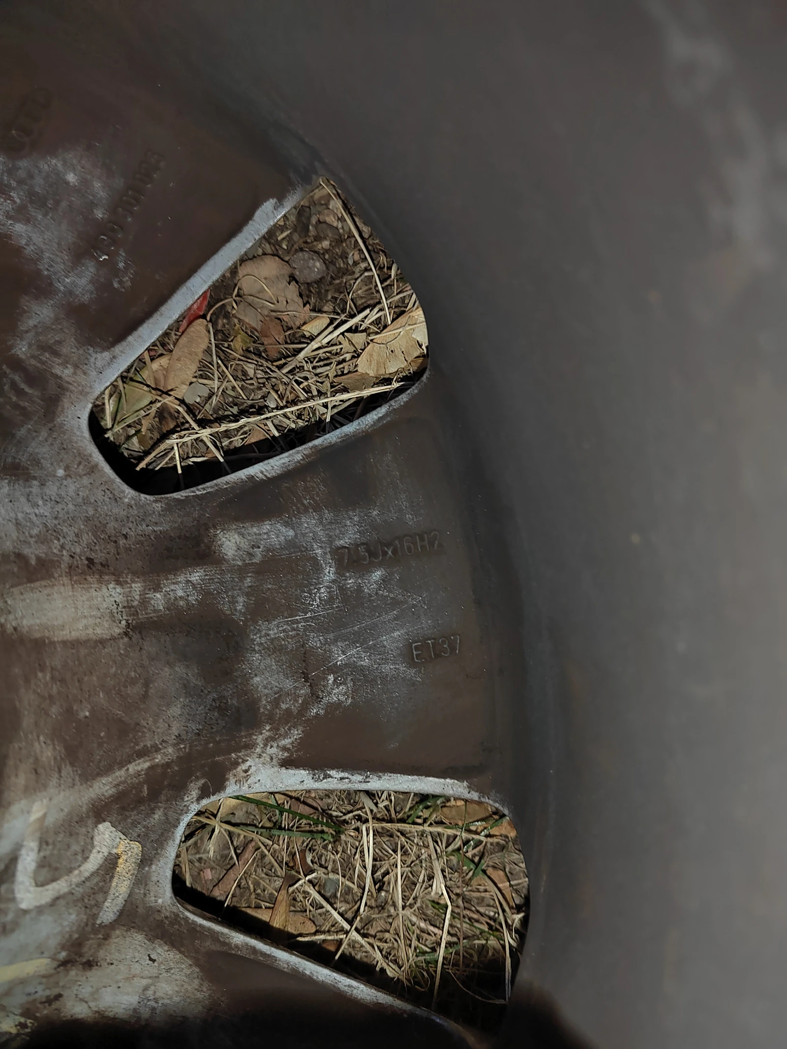    225/60R16  Audi A6 | Mobile.bg   11