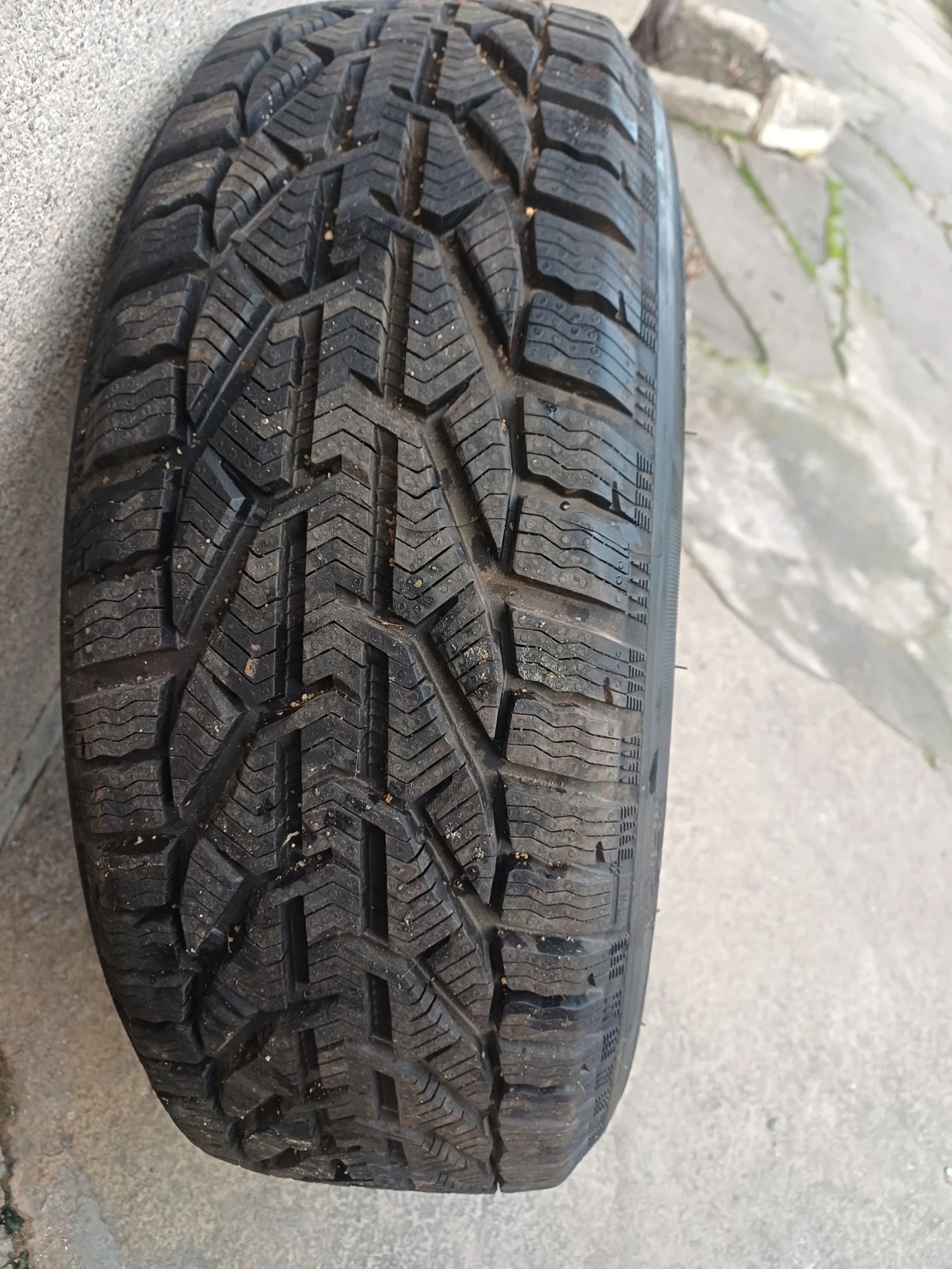 ���� � ������ 205/55R16 �� BMW 320 | Mobile.bg � ����������� 2