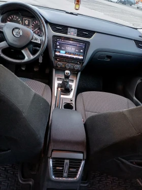 Skoda Octavia, снимка 10