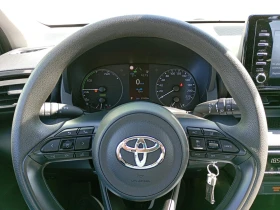 Toyota Yaris 1, 5 Hybrid-ГАРАНЦИОНЕН !!!, снимка 11