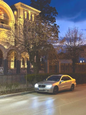 Обява за продажба на Mercedes-Benz C 220 ~4 800 лв. - изображение 8