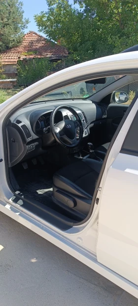 Hyundai I30 | Mobile.bg    11
