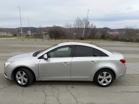 Chevrolet Cruze - 5200 € / 10170.32 лв. - 32673292 2