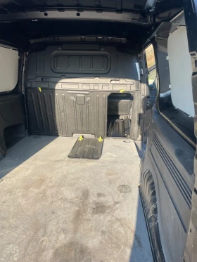 Peugeot Partner 1.6HDI 99кс XL - 9200 € / 17993.64 лв. - 14823564 13