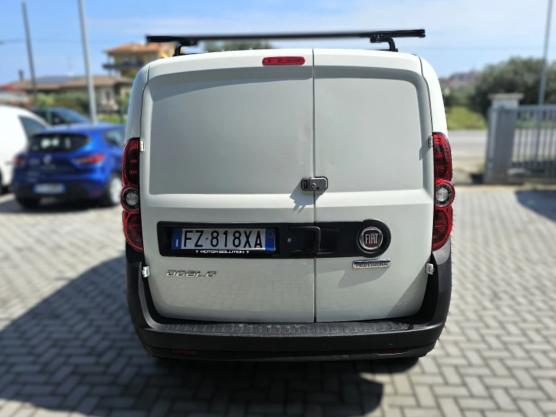 Fiat Doblo 1.3 MJET SX 3места, снимка 6 - Автомобили и джипове - 47340680