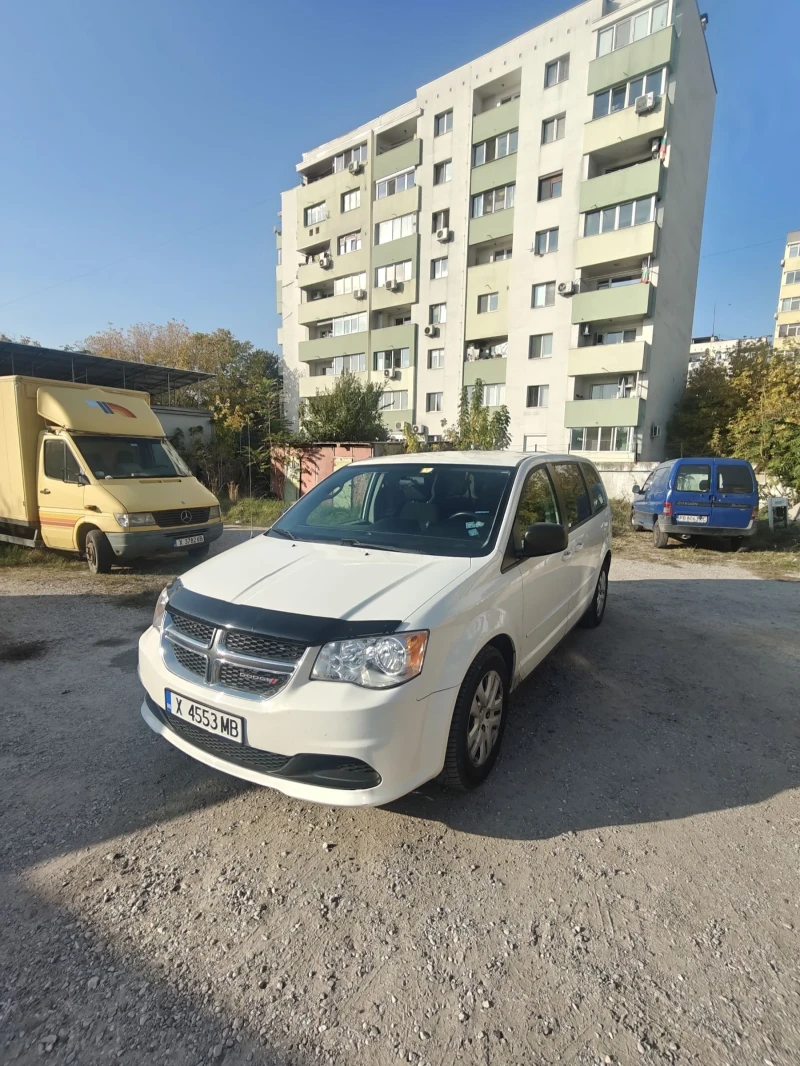 Dodge Caravan 3.6 бензин 165к км, снимка 2 - Автомобили и джипове - 47829657