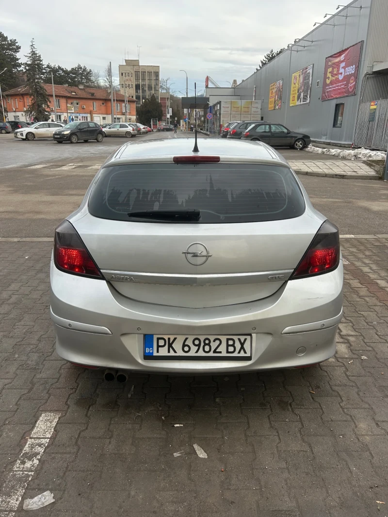 Opel Astra Gtc, снимка 6 - Автомобили и джипове - 48836845