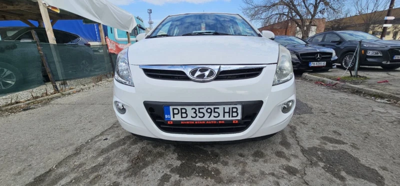 Hyundai I20, снимка 1 - Автомобили и джипове - 48903979