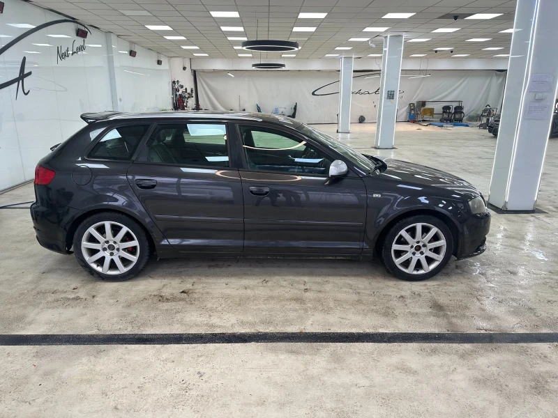 Audi A3 1.6 FSI, снимка 2 - Автомобили и джипове - 49442760