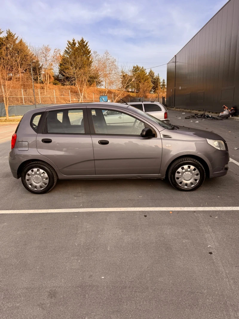 Chevrolet Aveo, снимка 3 - Автомобили и джипове - 49453212