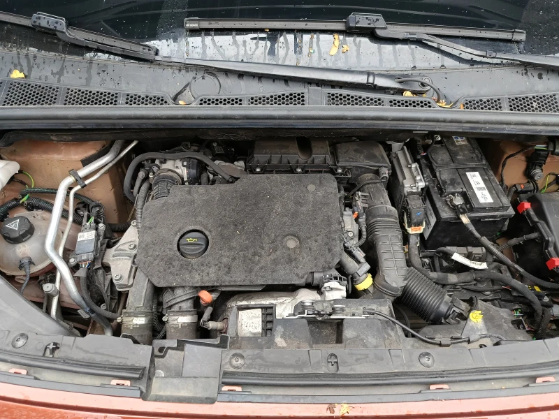 Peugeot Rifter, снимка 13 - Автомобили и джипове - 52348233