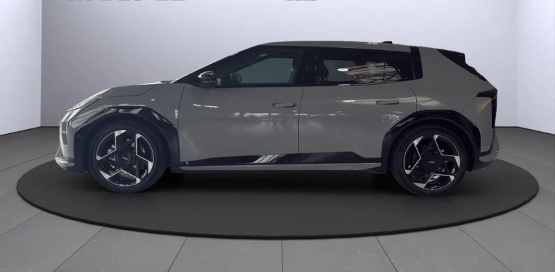 Kia EV3 EV4* GT* 81kW* HEAD-UP* DISTR* KEYLESS* MEMORY* , снимка 6 - Автомобили и джипове - 52523939
