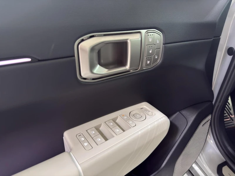 Kia EV3 EV4* GT* 81kW* HEAD-UP* DISTR* KEYLESS* MEMORY* , снимка 7 - Автомобили и джипове - 52523939