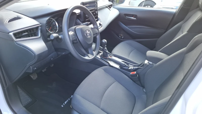 Toyota Corolla 1.6/4 цилиндъра/, снимка 8 - Автомобили и джипове - 52691492