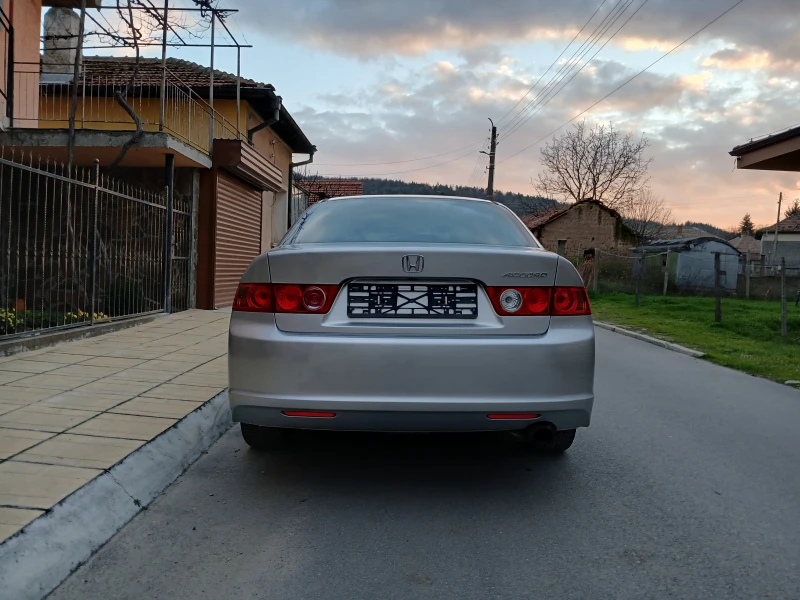 Honda Accord 20i, снимка 4 - Автомобили и джипове - 52775893