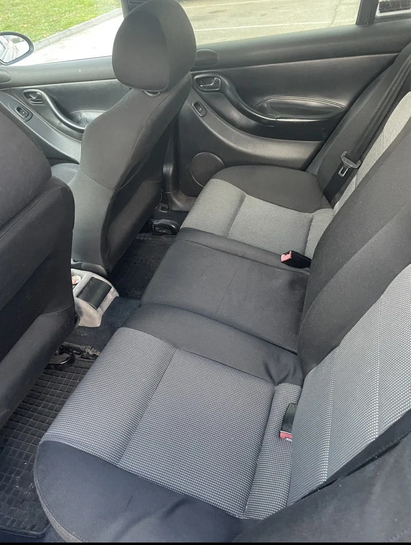 Seat Leon АРЛ 150 коня, снимка 11 - Автомобили и джипове - 53018031