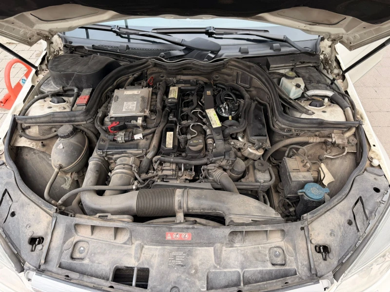 Mercedes-Benz C 220 2, 2CDI /7G/AMG BlueEFFICIENCY AVANTAGE, снимка 6 - Автомобили и джипове - 53332227
