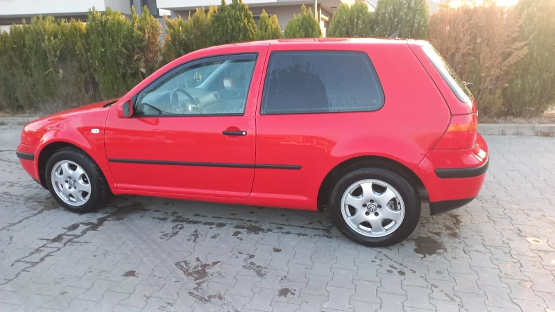 VW Golf TOP, снимка 2 - Автомобили и джипове - 53420771