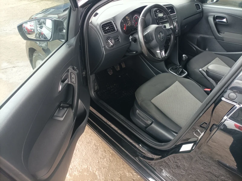 VW Polo 1.2 TDI EURO 5A, снимка 14 - Автомобили и джипове - 53466430