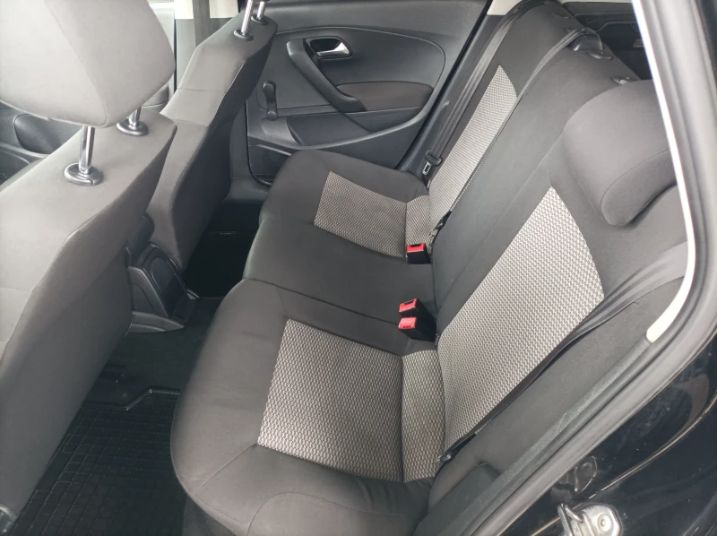 VW Polo 1.2 TDI EURO 5A, снимка 11 - Автомобили и джипове - 53466430