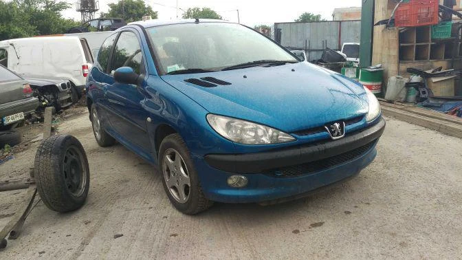 Peugeot 206 1.4HDI euro5, снимка 1 - Автомобили и джипове - 47056582