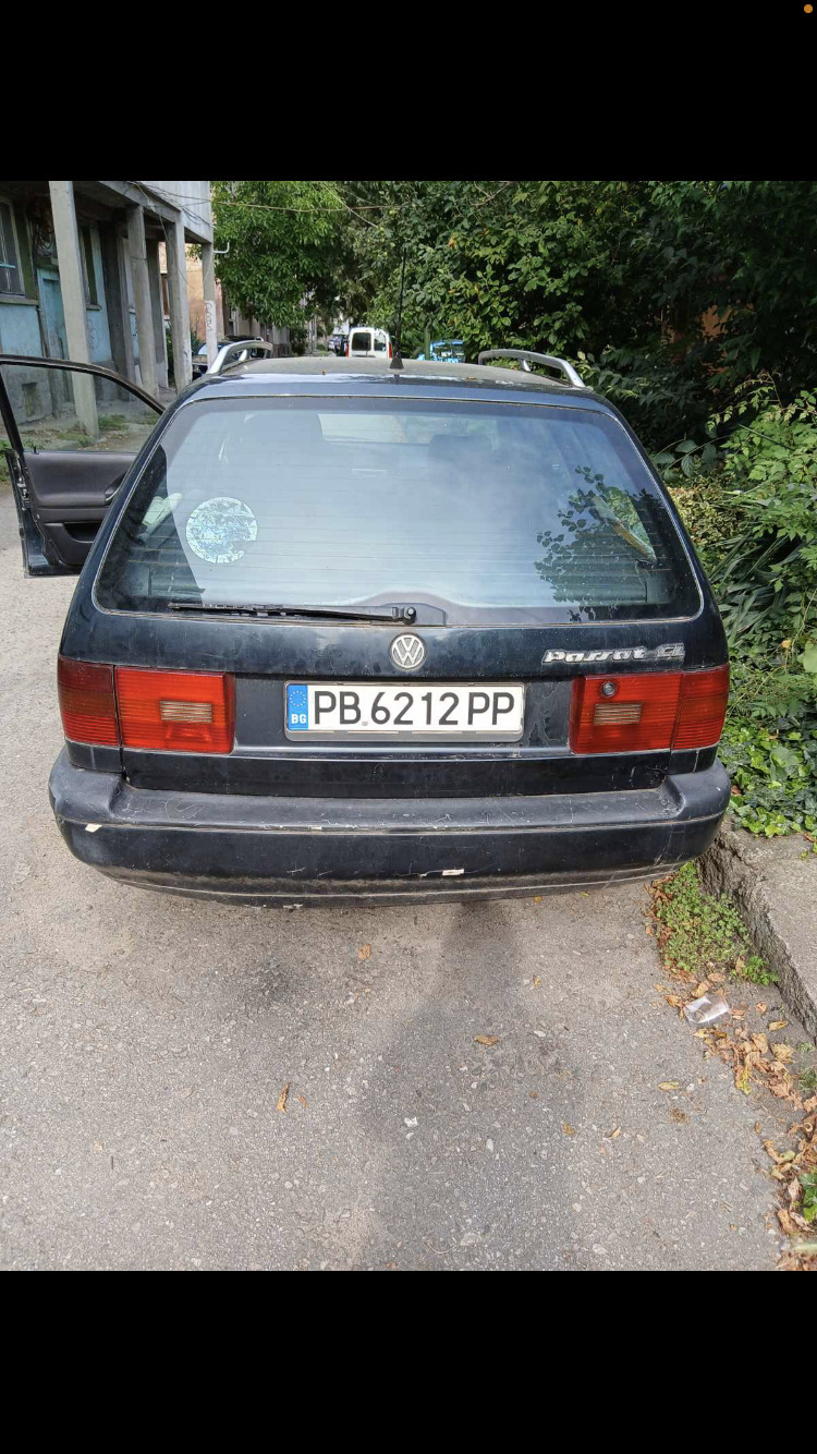 VW Passat, снимка 7 - Автомобили и джипове - 46136427