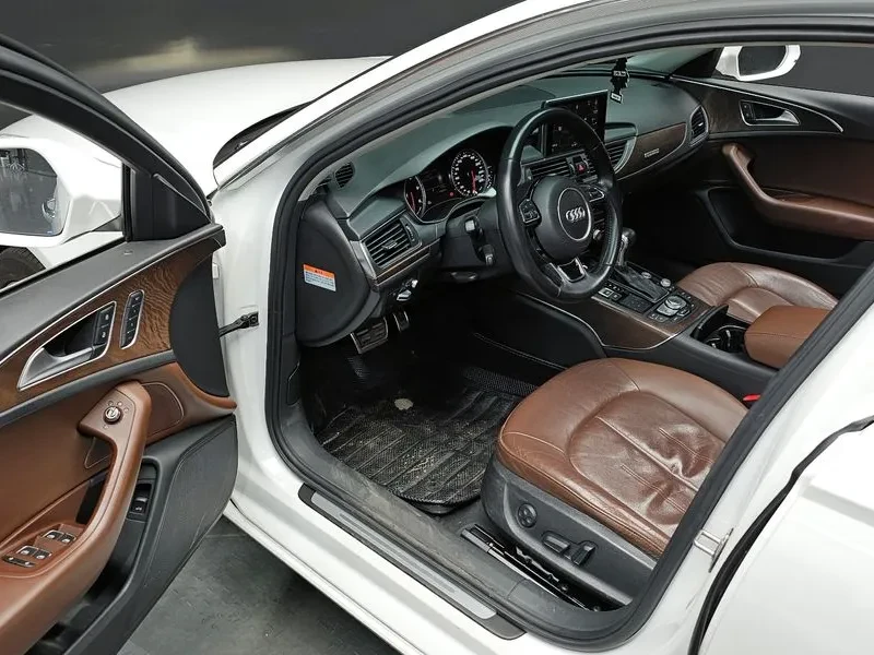 Audi A6 2.0 TDI, снимка 12 - Автомобили и джипове - 55057923