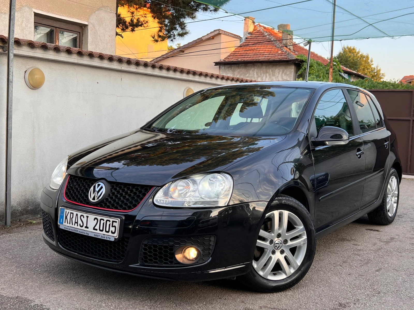 VW Golf 1.6I 102HP GOAL  - [1] 