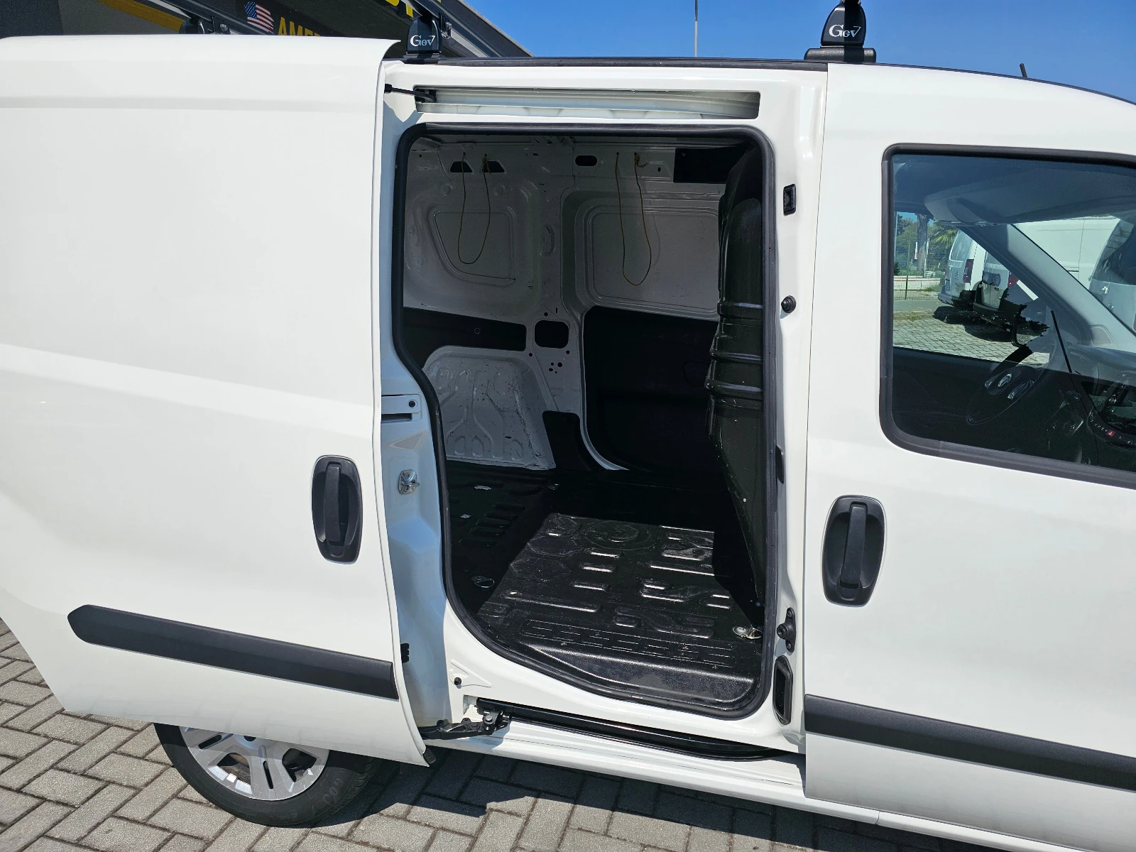 Fiat Doblo 1.3 MJET SX 3����� | Mobile.bg � ����������� 14