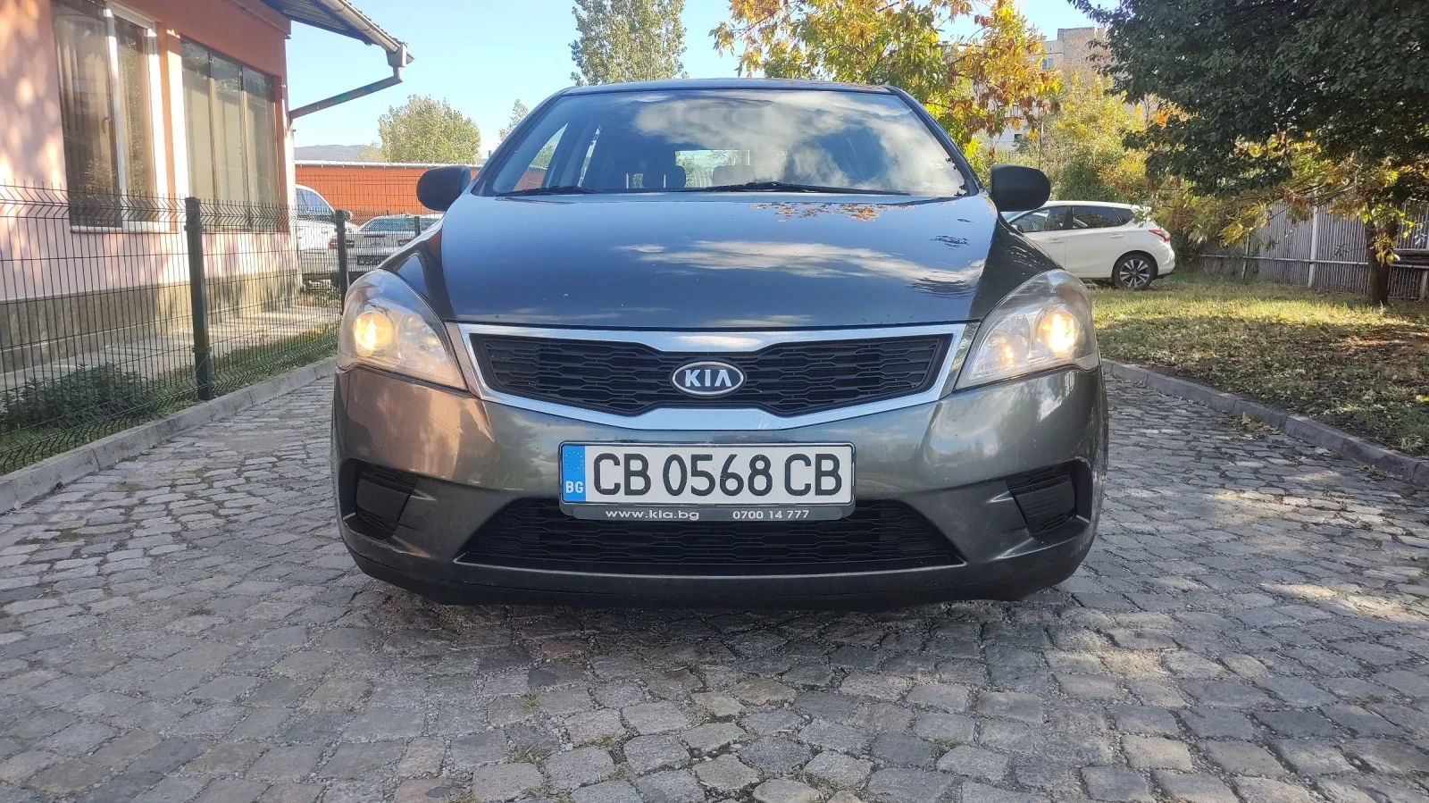 Kia Ceed 1.4 benzin - изображение 2