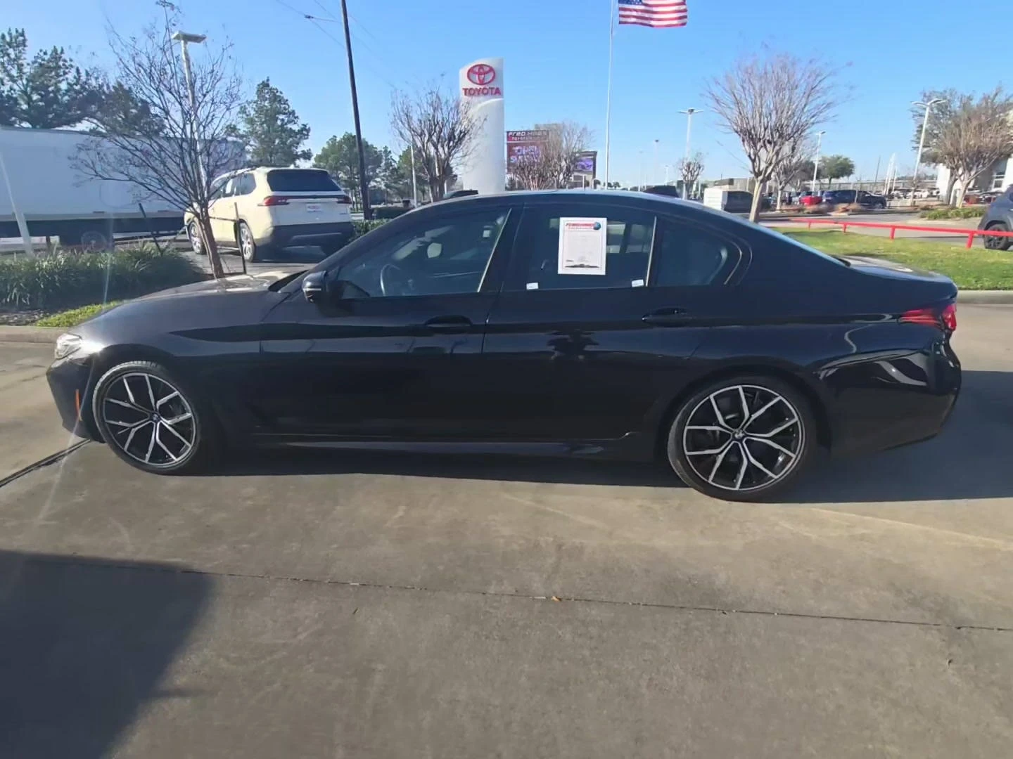 BMW 540 Facelift* M-pack* distro* Headup* Harman* 360* обд - изображение 3