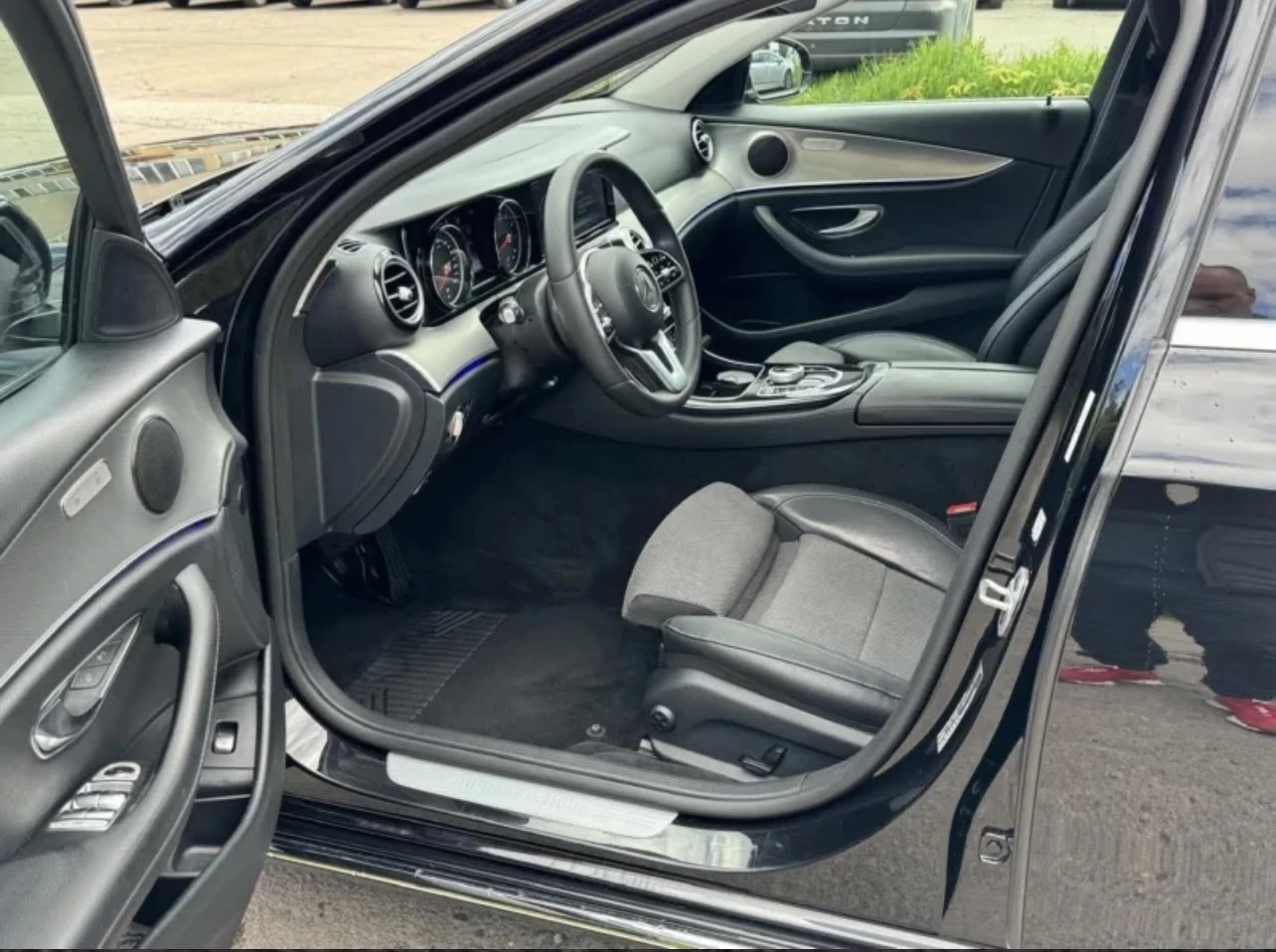 Mercedes-Benz E 200  - изображение 8