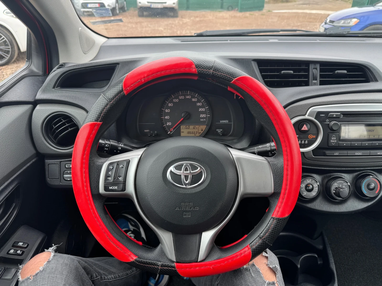 Toyota Yaris 1.0 VVTi  | Mobile.bg   16