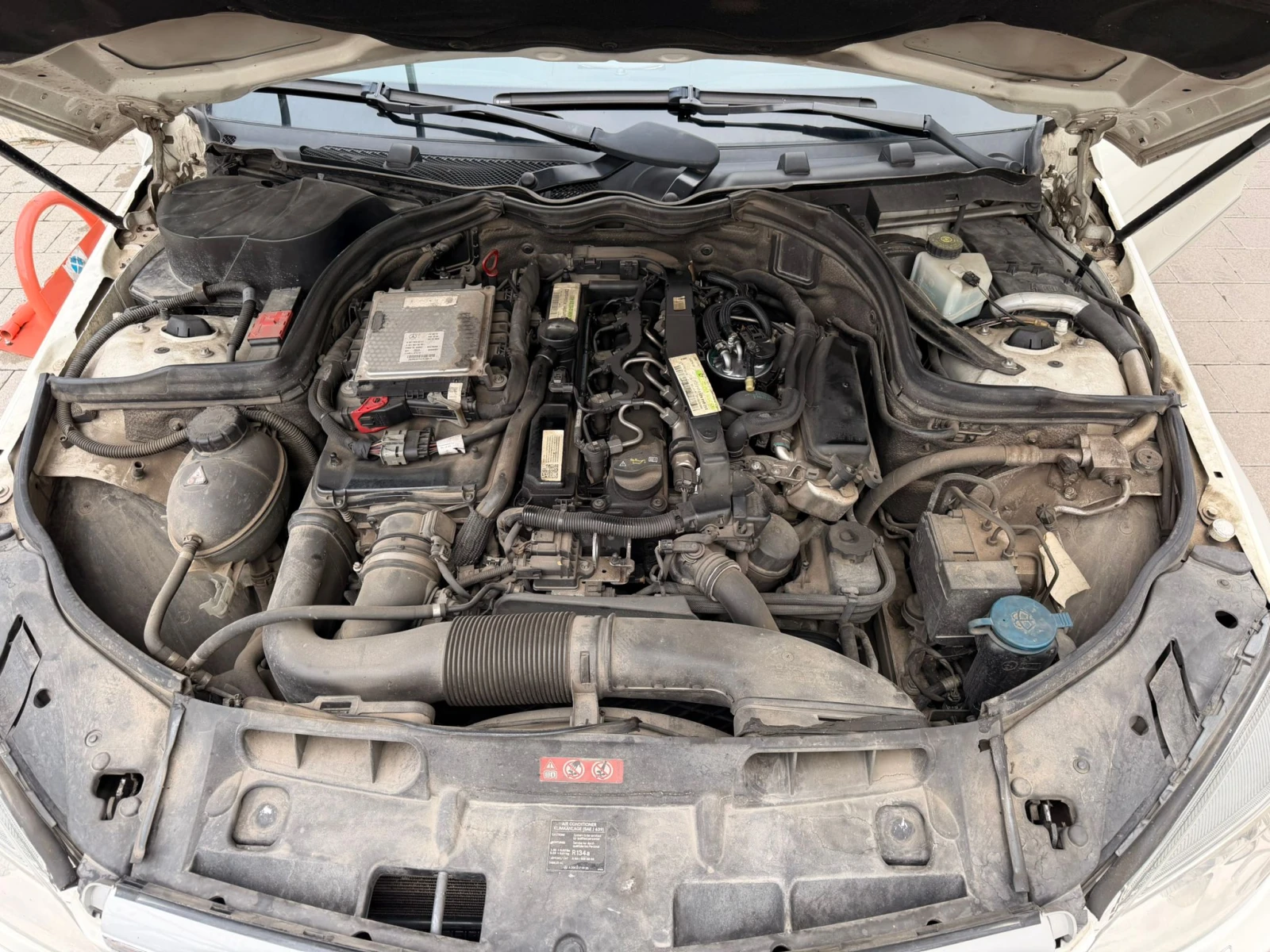 Mercedes-Benz C 220 2, 2CDI /7G/AMG BlueEFFICIENCY AVANTAGE - изображение 6