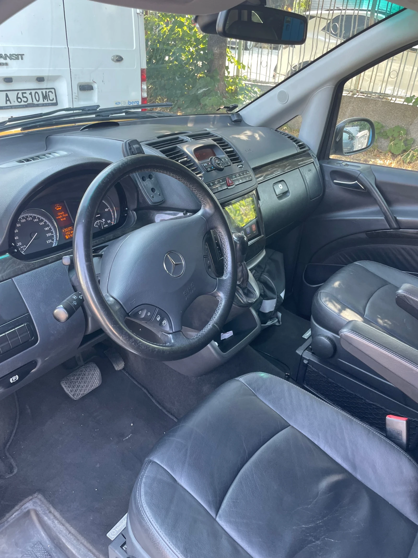 Mercedes-Benz Viano 3.0 Diesel v6, снимка 8 - Автомобили и джипове - 53657632