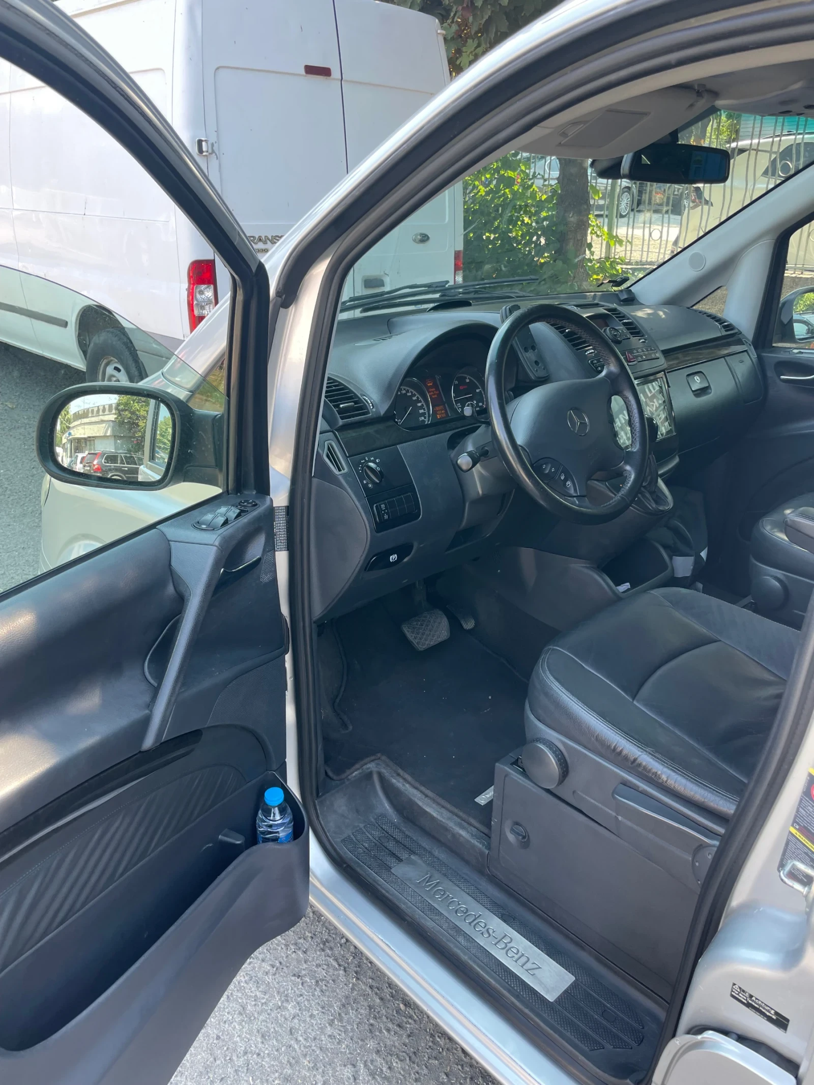 Mercedes-Benz Viano 3.0 Diesel v6, снимка 9 - Автомобили и джипове - 53657632