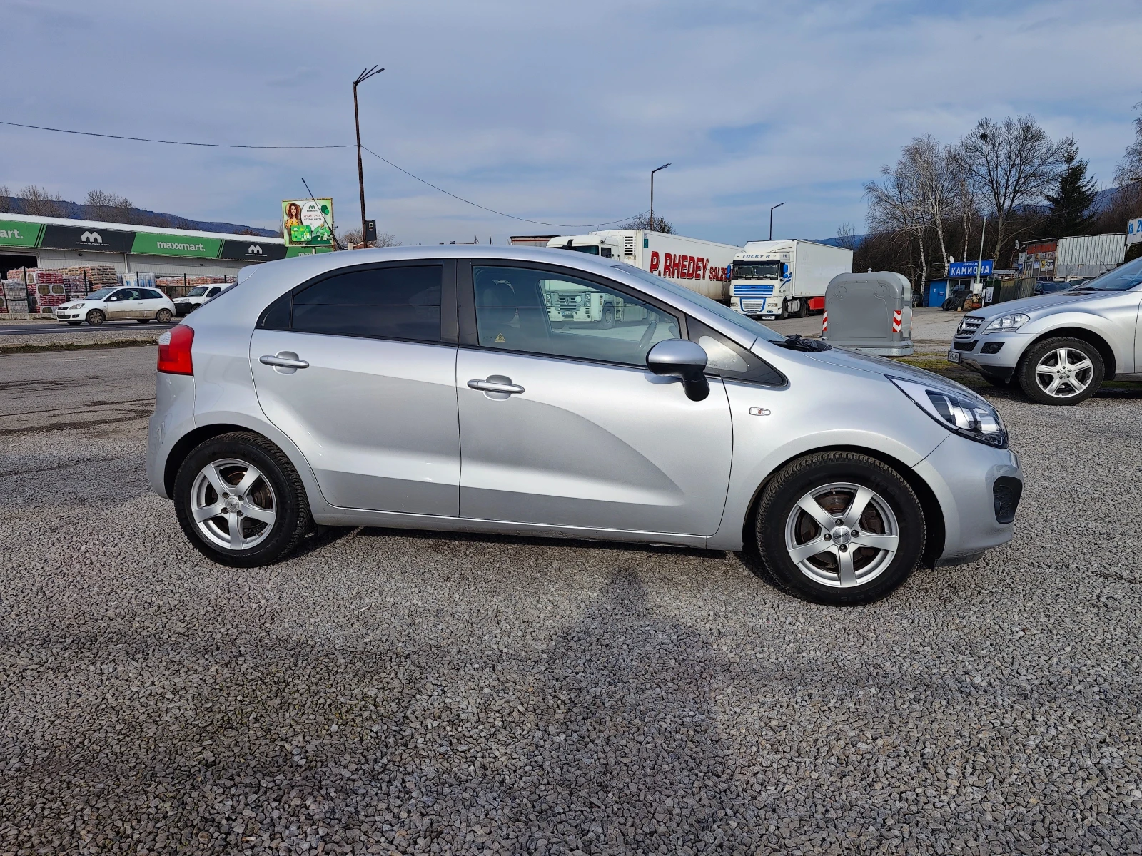 Kia Rio 1, 25, снимка 6 - Автомобили и джипове - 53720938