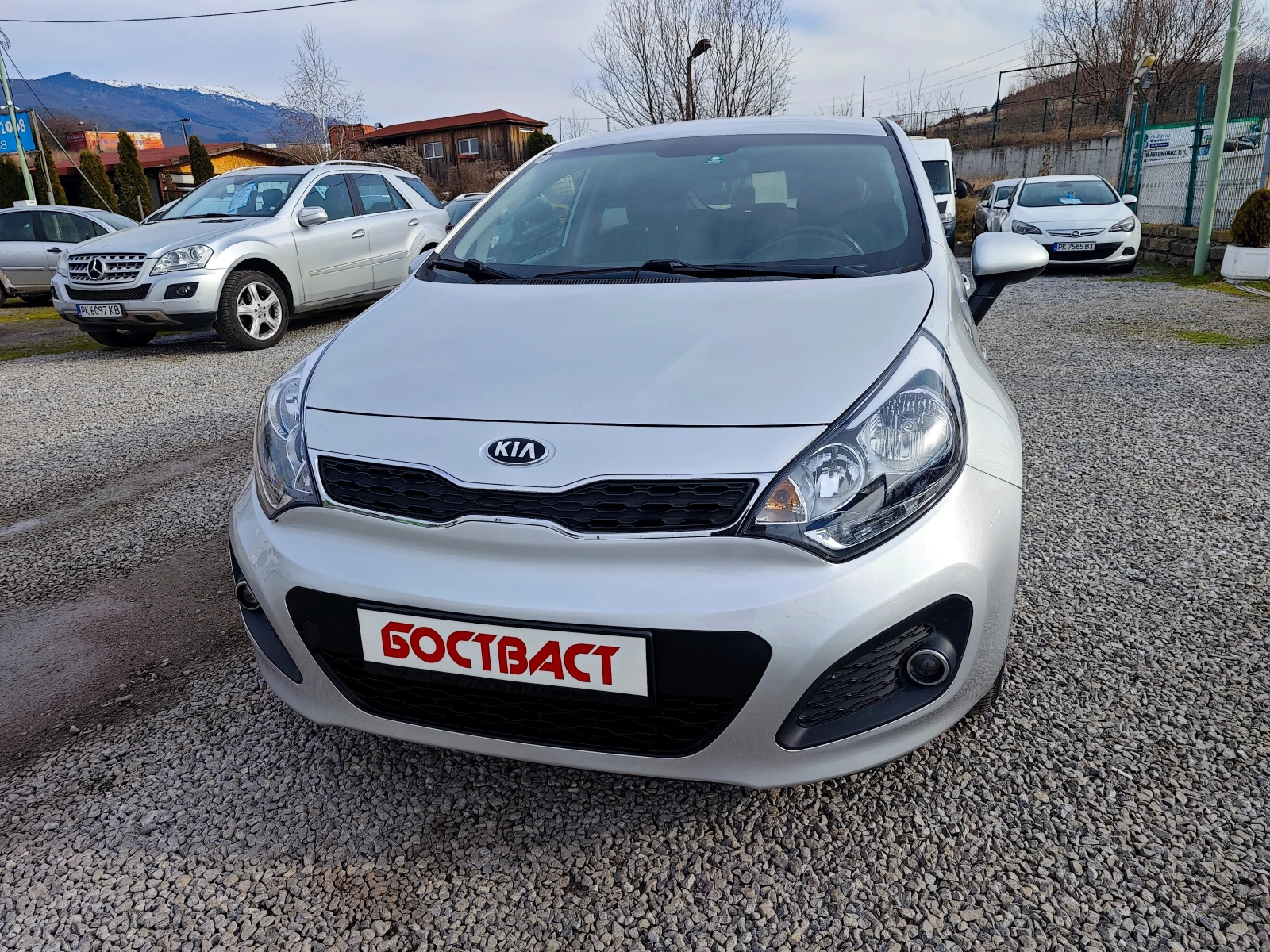 Kia Rio 1, 25